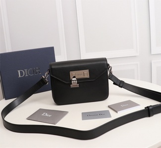 DIOR Handbags 858